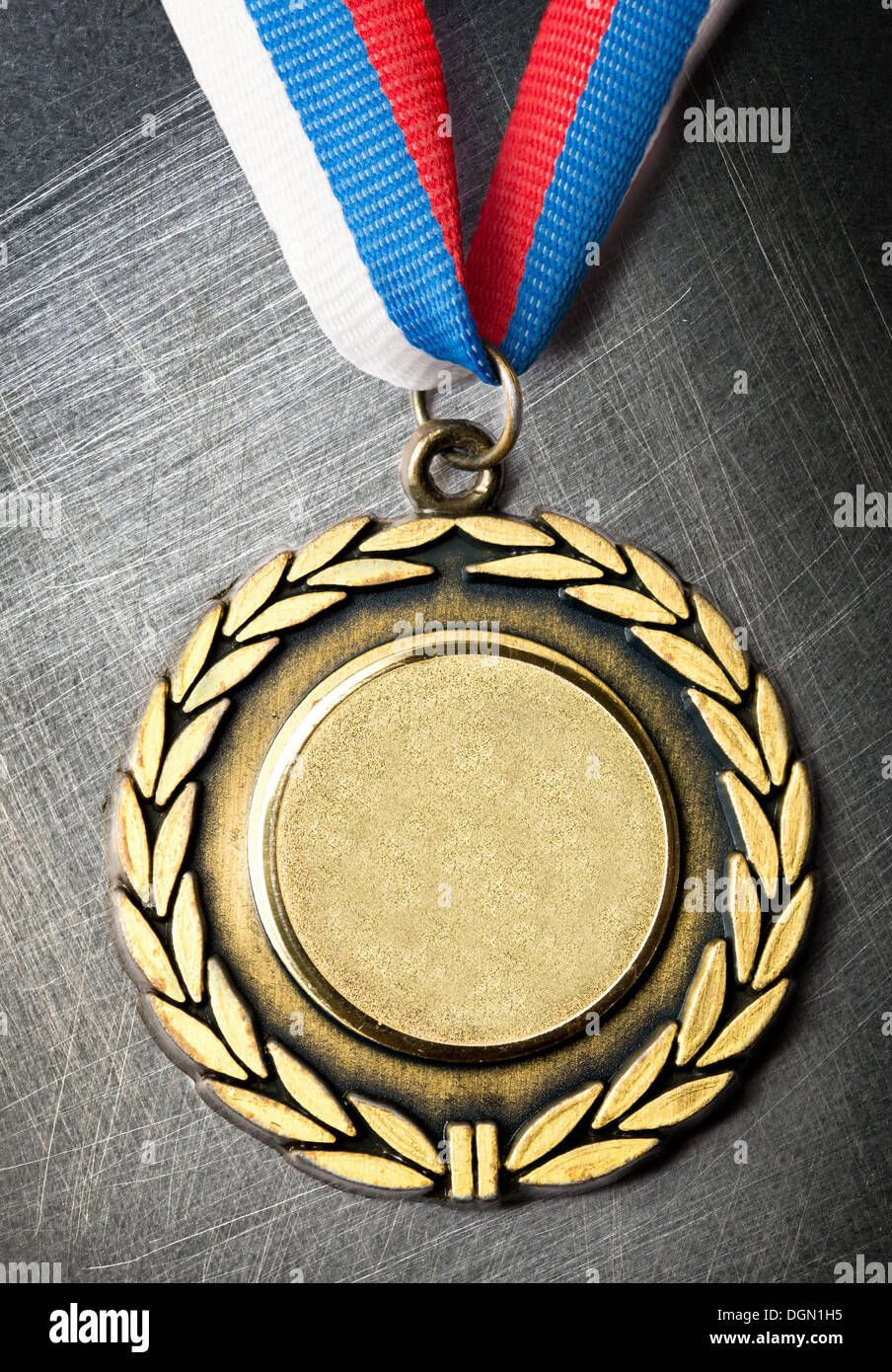 Medaglia di vuoto su acciaio sfondo graffiante Foto Stock