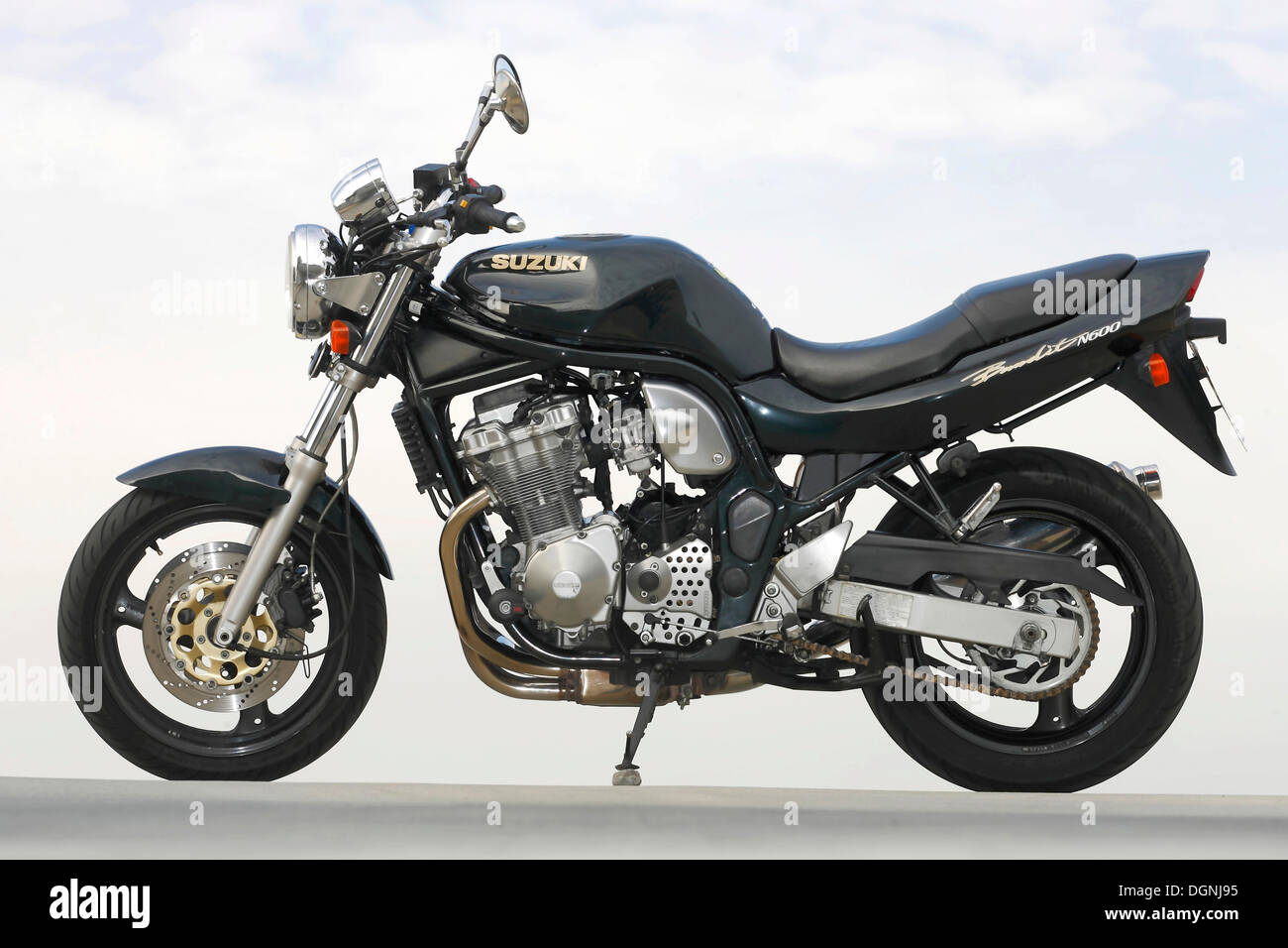 Suzuki bandit motorcycle immagini e fotografie stock ad alta risoluzione Alamy