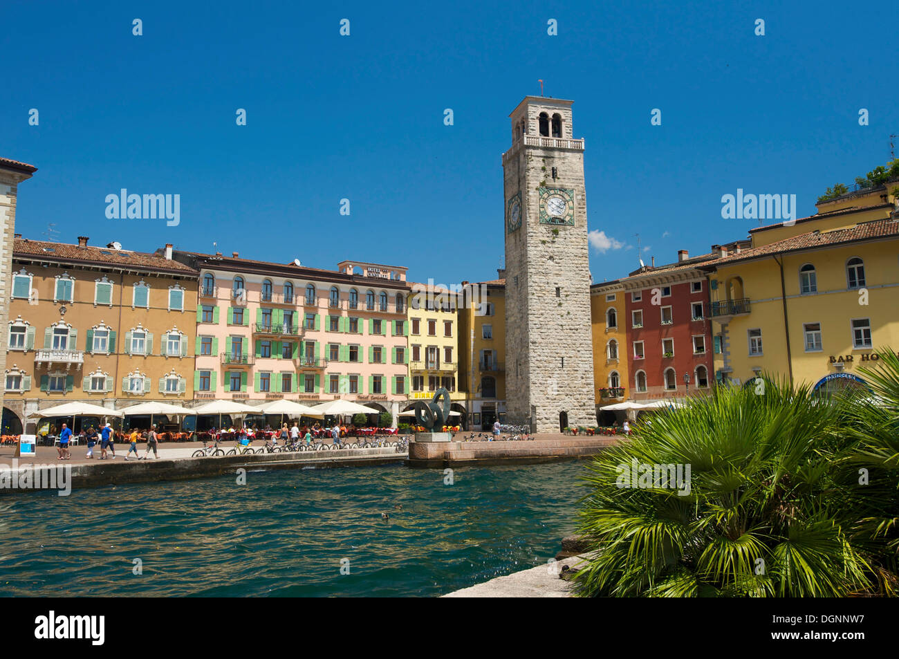 Riva del Garda sul Lago di Garda, provincia di Trento, Trentino, Italia, Europa Foto Stock