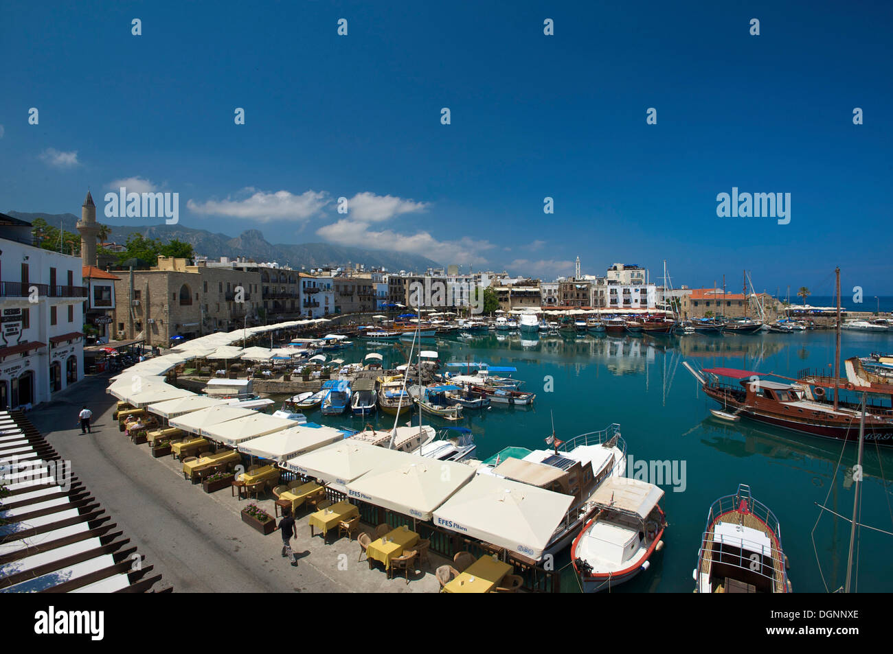 Porto di Girne o Kyrenia, la parte settentrionale di Cipro, Cipro Foto Stock