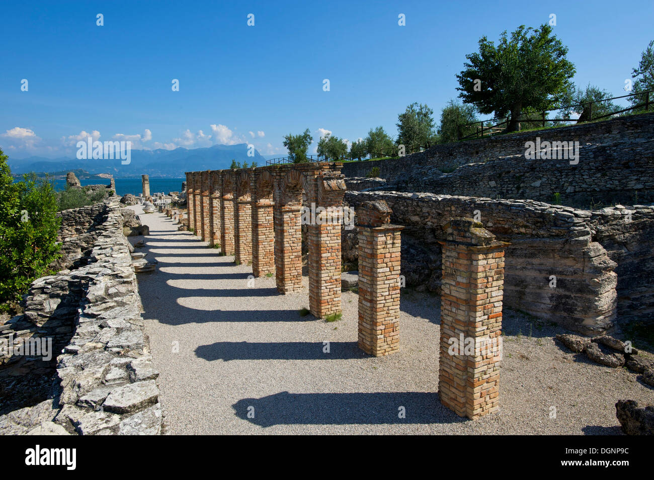 Scavi presso il romano Terme di Catullo a Sirmione sul Lago di Garda, Italia, Europa Foto Stock