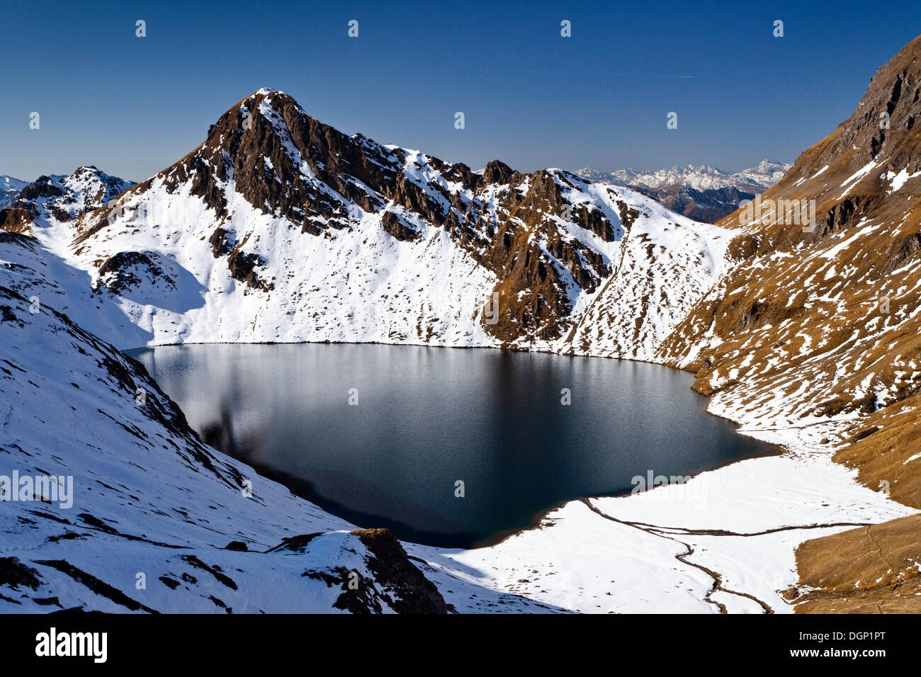 Pfunderer Montagne, Lago Wilde, guardando verso la montagna Kalkgrubenspitz, Alto Adige, Italia, Europa Foto Stock