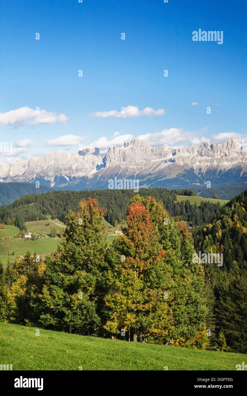 Vista della Val d'Ega al Rosengarten Catinaccio, Dolomiti, Trentino Alto Adige, Italia, Europa Foto Stock