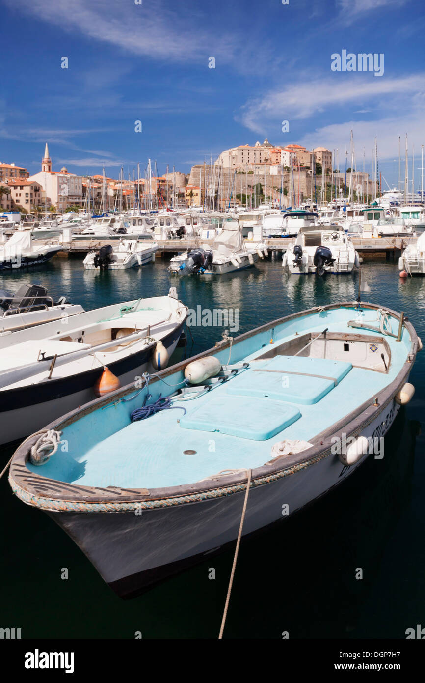 Dal porto di Calvi, in Corsica, Francia, Europa Foto Stock