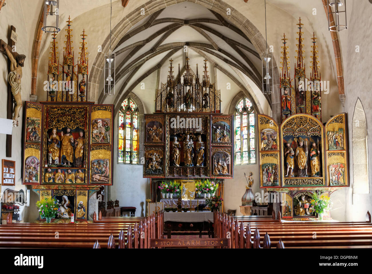 Tre tardo gotico altari alato nella chiesa parrocchiale di Waldenburg, regione Muehlviertel, Austria superiore, Austria, Europa Foto Stock