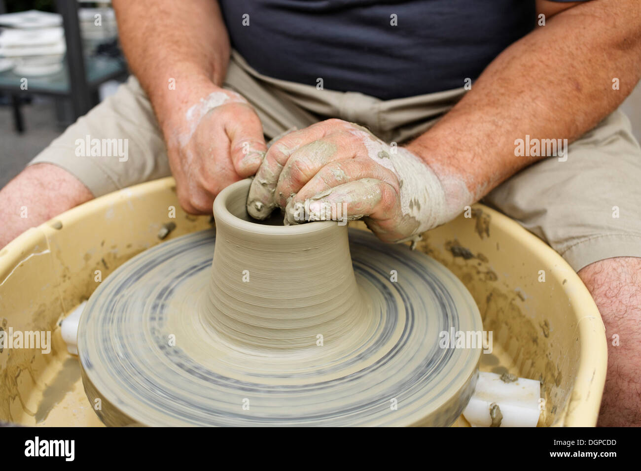 Potter, austriaca potters mercato, Gmunden, Salzkammergut resort area, regione Traunviertel, Austria superiore, Austria, Europa Foto Stock