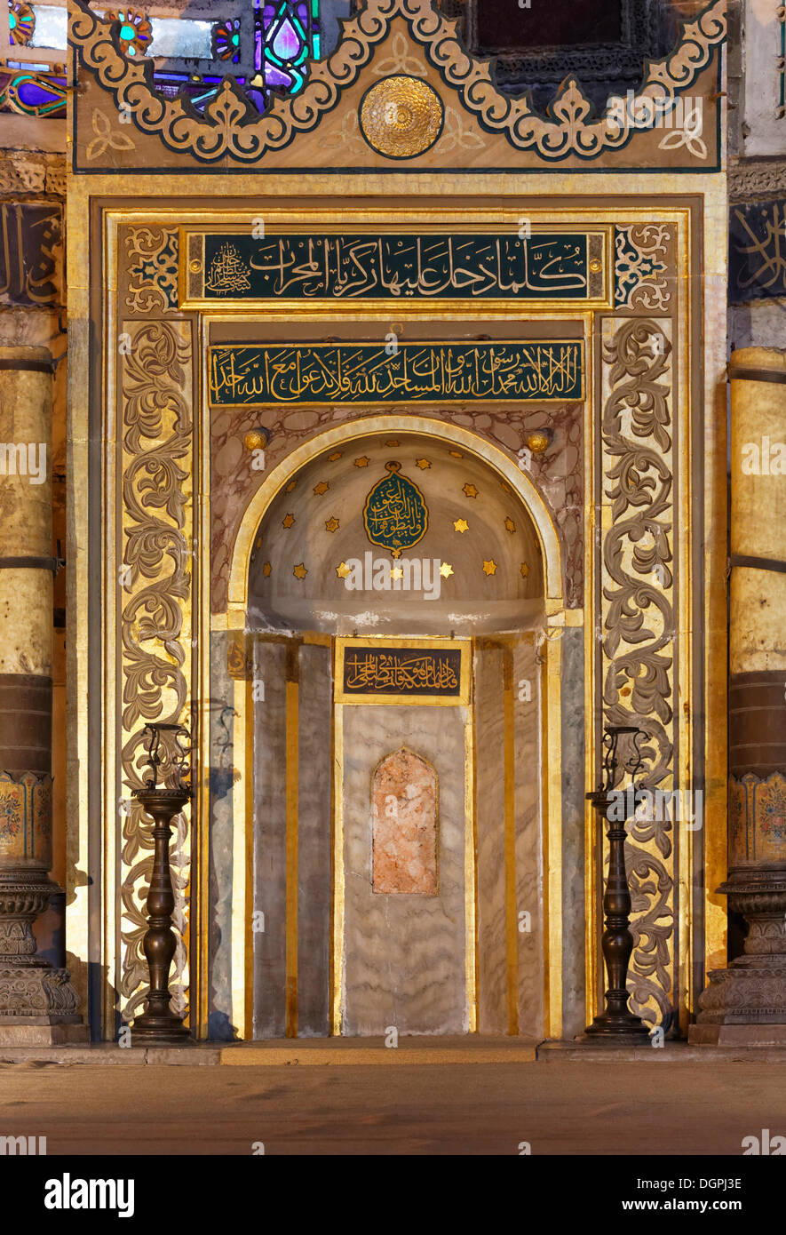 Mihrab nell abside, preghiera musulmana di nicchia, Hagia Sophia, Sultanahmet, Istanbul, parte europea, Provincia di Istanbul, Turchia Foto Stock