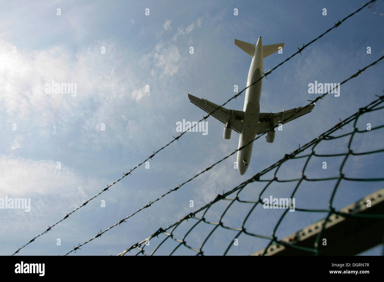 Atterraggio aereo all'aeroporto di Francoforte, Frankfurt am Main, Hesse, Francoforte, Frankfurt am Main, Hesse, Germania Foto Stock