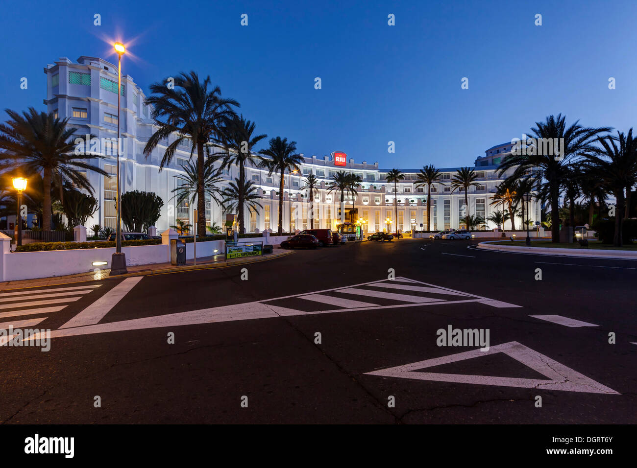 Hotel RIU Maspalomas, Playa del Inglés, San Bartolomé de Tirajana, Gran Canaria, Isole Canarie, Spagna, Europa, PublicGround Foto Stock