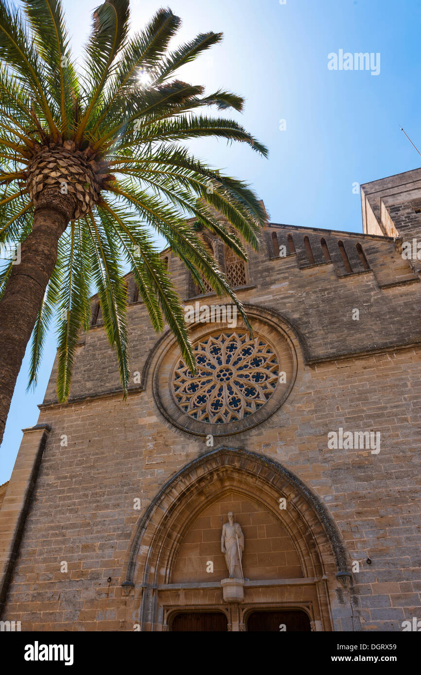 Chiesa di Sant Jaume chiesa, centro storico di Alcudia, Alcudia, Alcudia, Maiorca, isole Baleari, Spagna Foto Stock