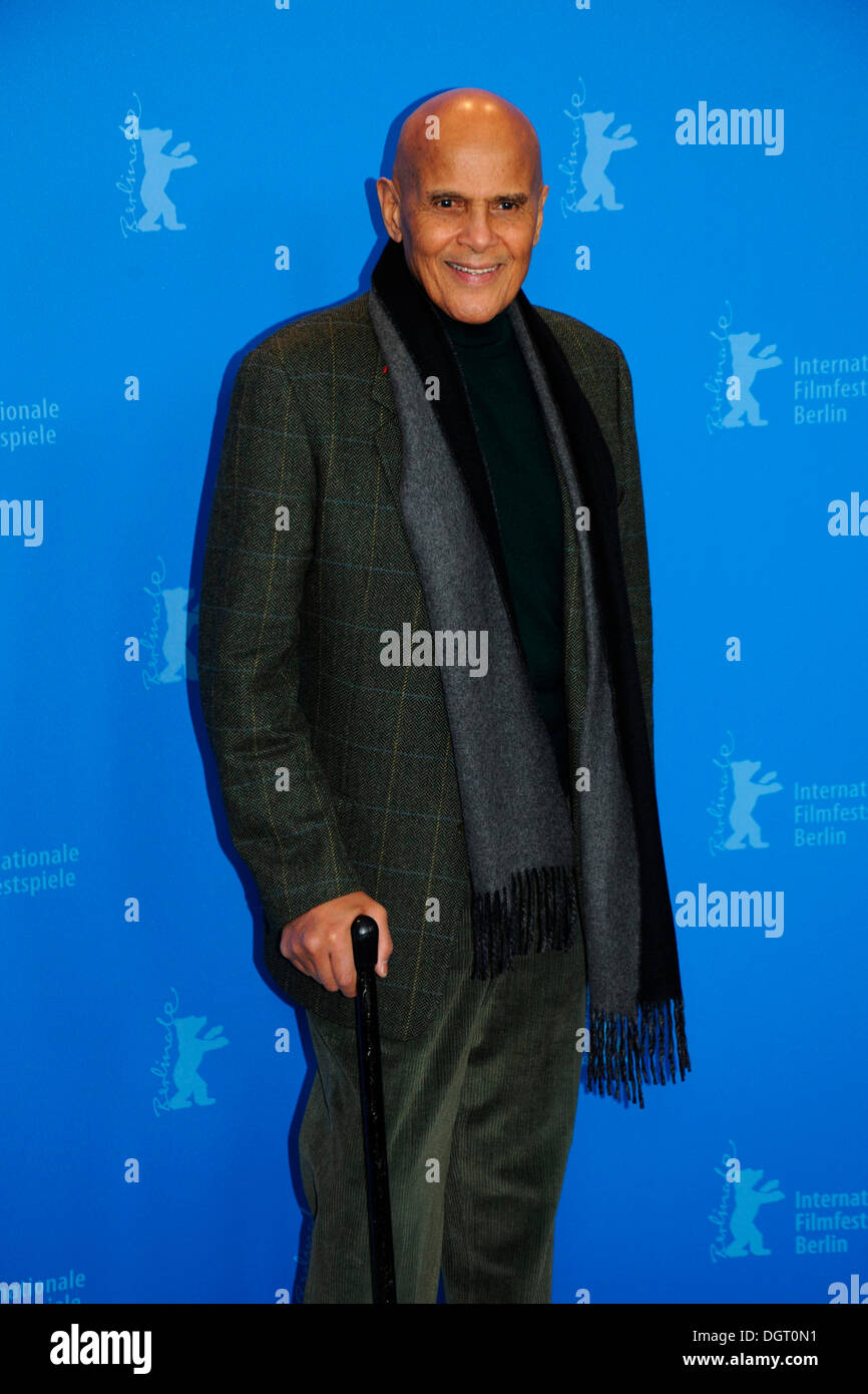Harry Belafonte presso la foto chiamata di cantare la sua canzone al 61° Festival Internazionale del Cinema di Berlino Foto Stock