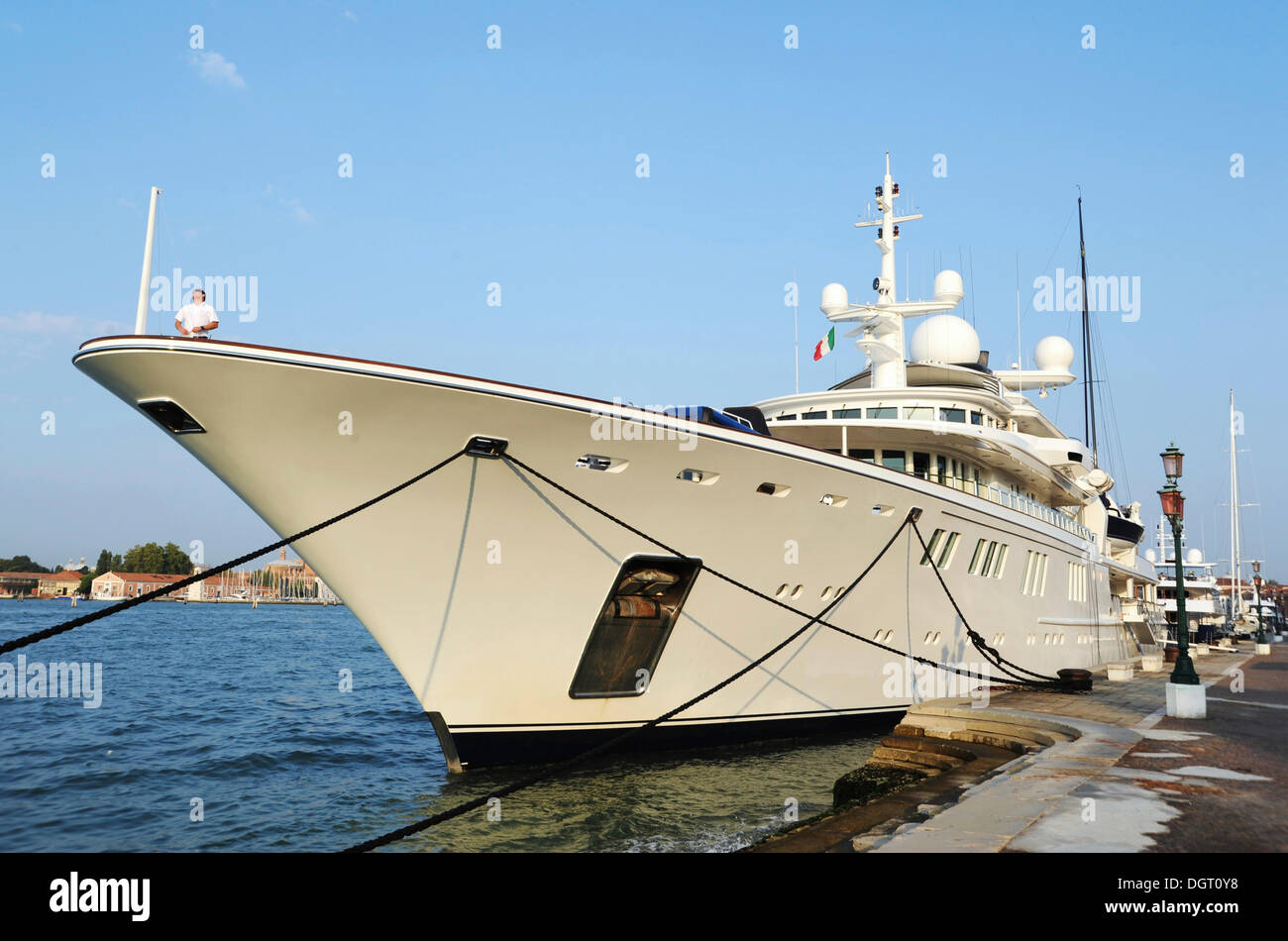 Tatoosh, mega-yacht di Microsoft co-fondatore Paul Allen, 92 metri, n. 26 nell'elenco delle più lunghe barche a motore, Venezia, Italia Foto Stock