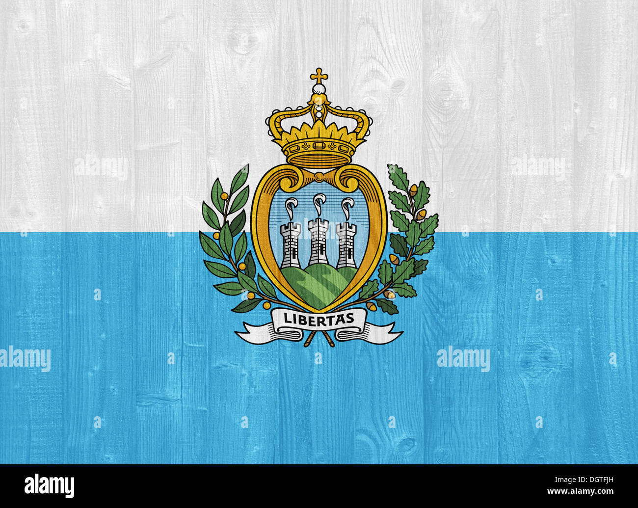 Splendida San Marino bandiera dipinta su un asse di legno texture Foto Stock