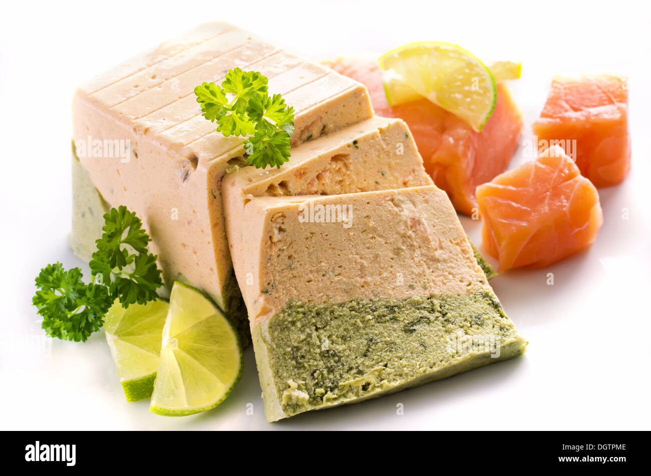 Salmone e terrina di spinaci Foto Stock
