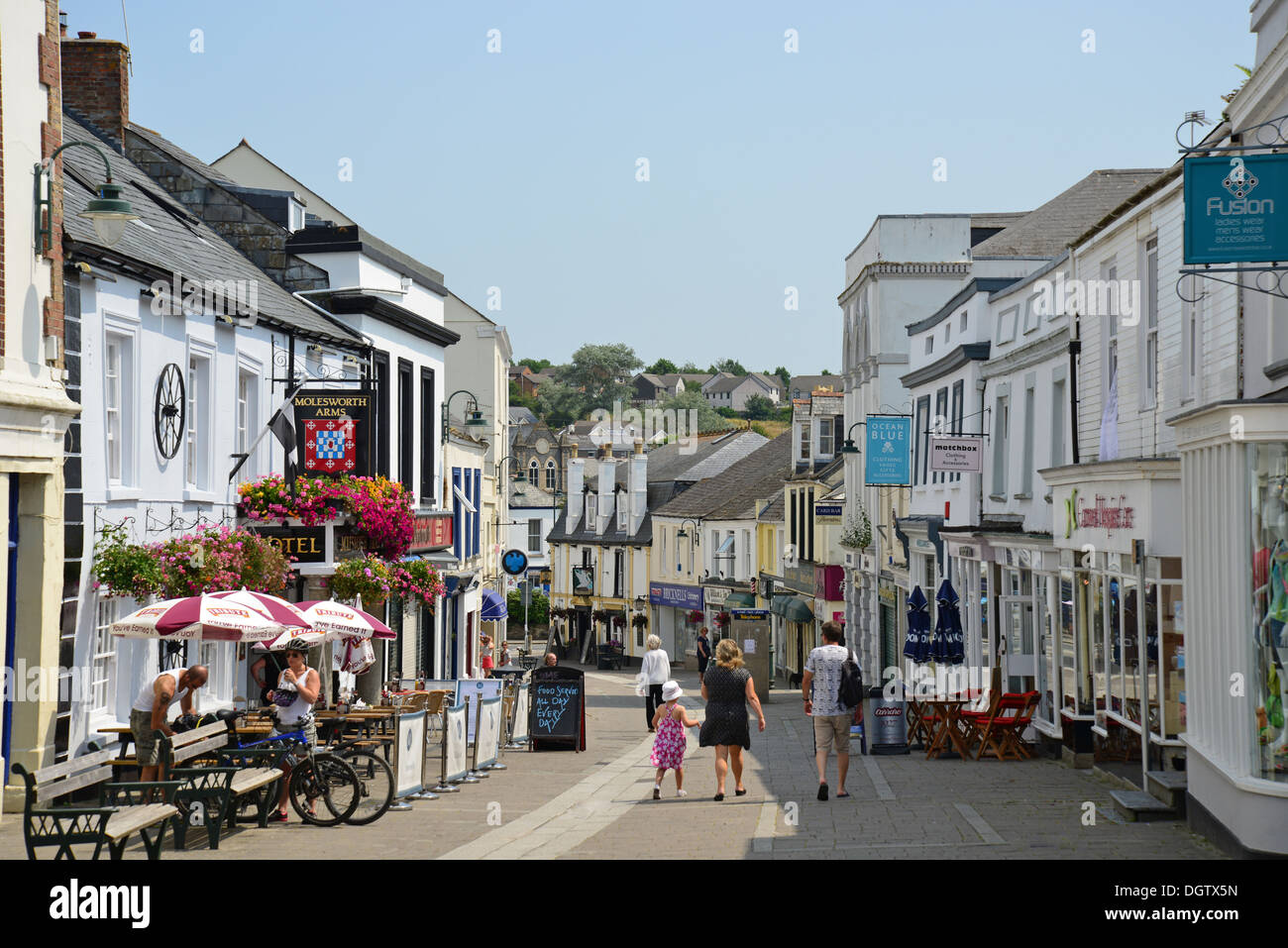 Centro città, Molesworth Street, St Albans, Cornwall, England, Regno Unito Foto Stock
