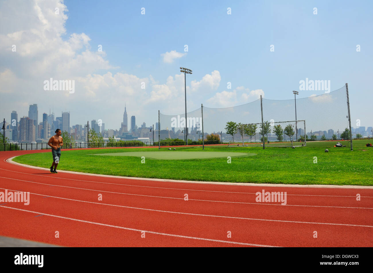 Lo stadio di pubblico in New Jersey con una vista di Manhattan ( New York ), STATI UNITI D'AMERICA Foto Stock