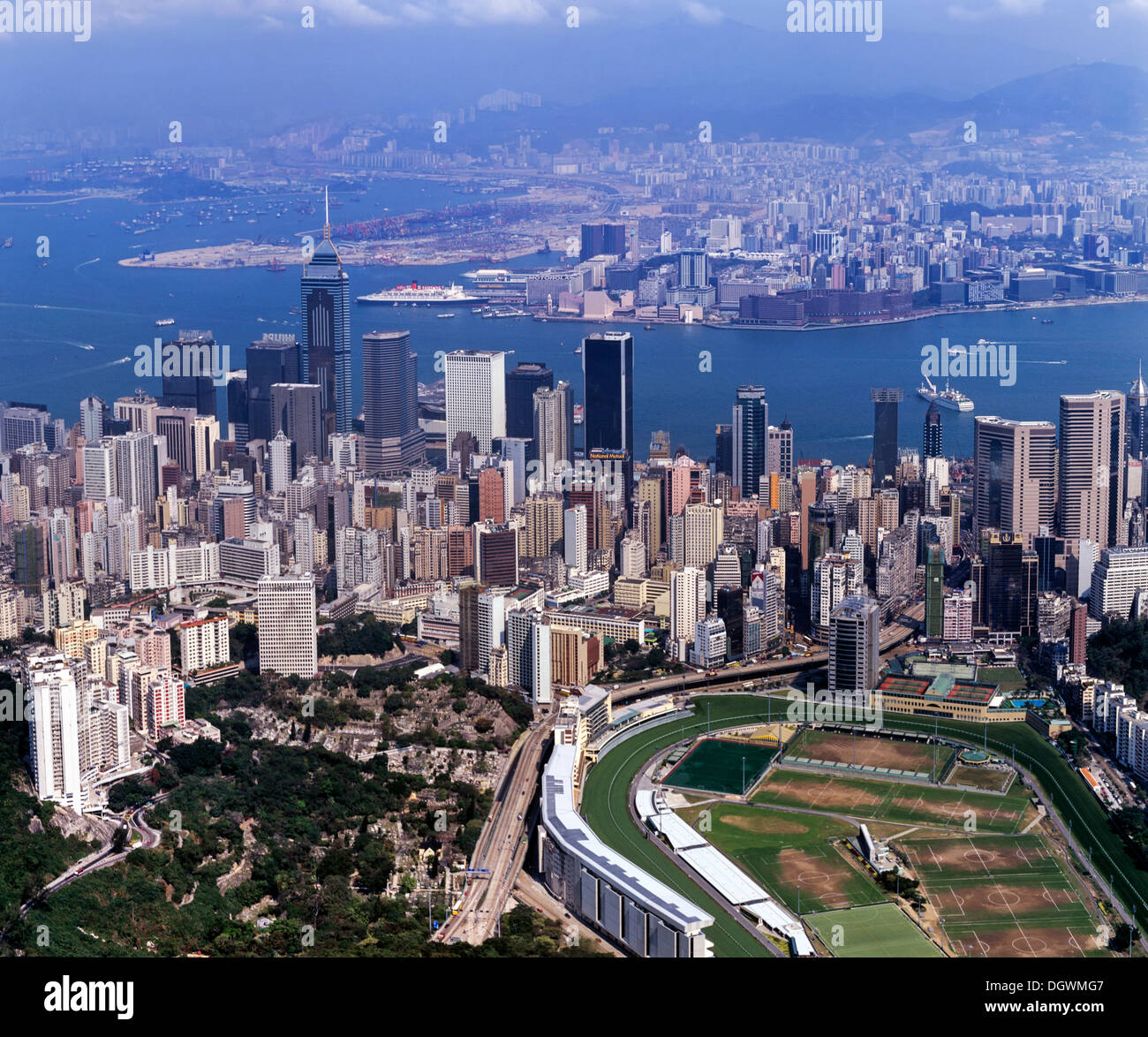 Veduta aerea Victoria Island, skyline, Happy Valley Race Course, il distretto centrale, Kowloon, il Distretto Centrale di Hong Kong Foto Stock