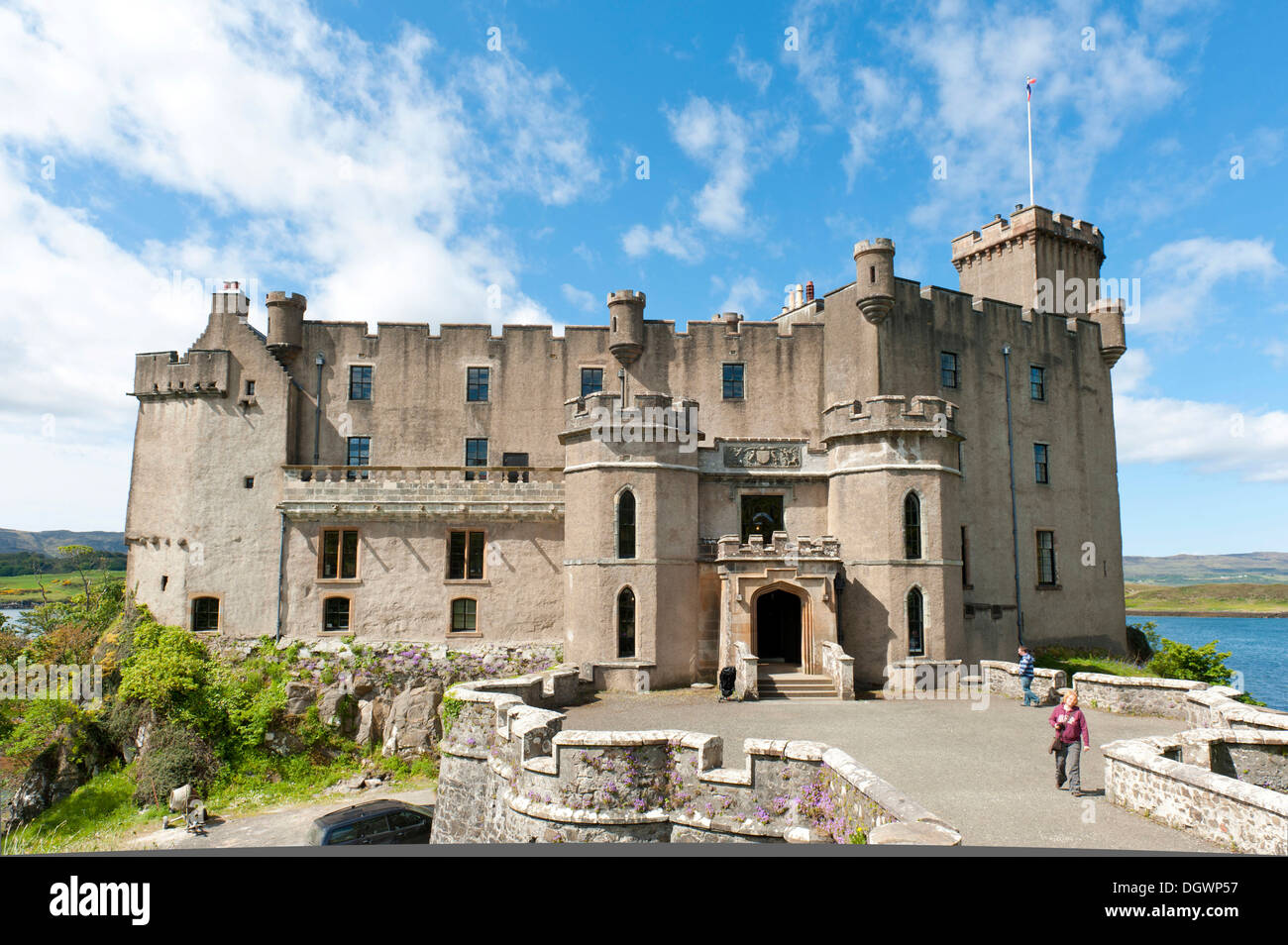 Il castello di Dunvegan, sede ancestrale del Clan McLeod, Innere Hebriden, Insel Skye, Duirinish, Schottland, Scotland, Regno Unito Foto Stock