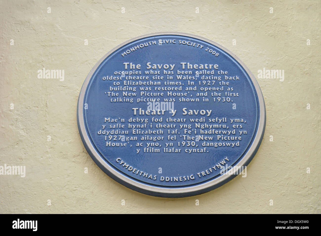 Il Savoy Theatre (Theatr y Savoy) placca, Church Street, Monmouth, Monmouthshire, Wales, Regno Unito Foto Stock