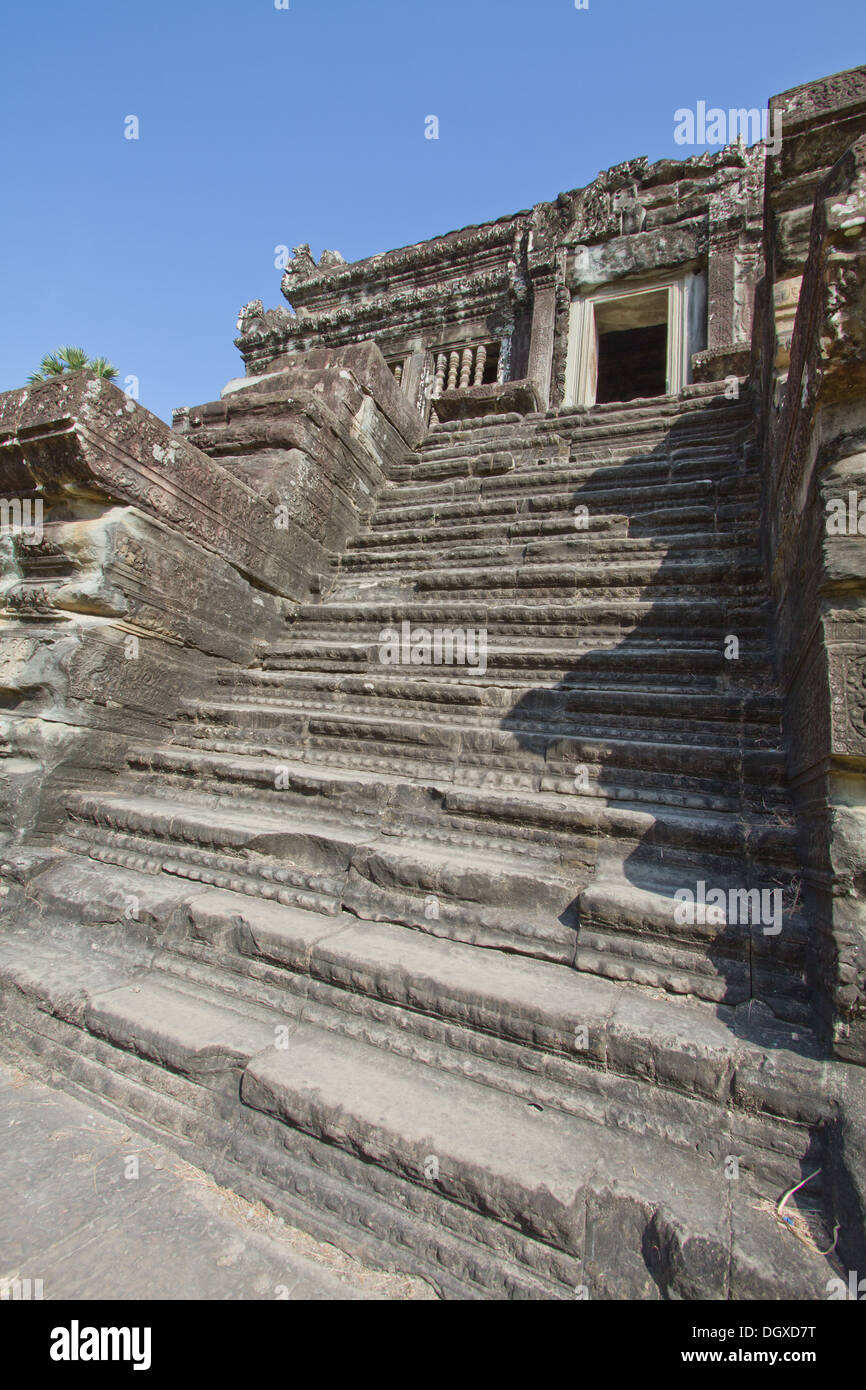 Antica Angkor Wat passi scalinata Foto Stock