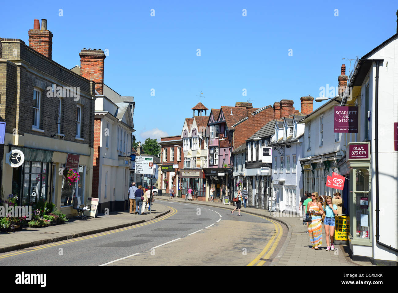 High Street, Great Dunmow, Essex, Inghilterra, Regno Unito Foto Stock