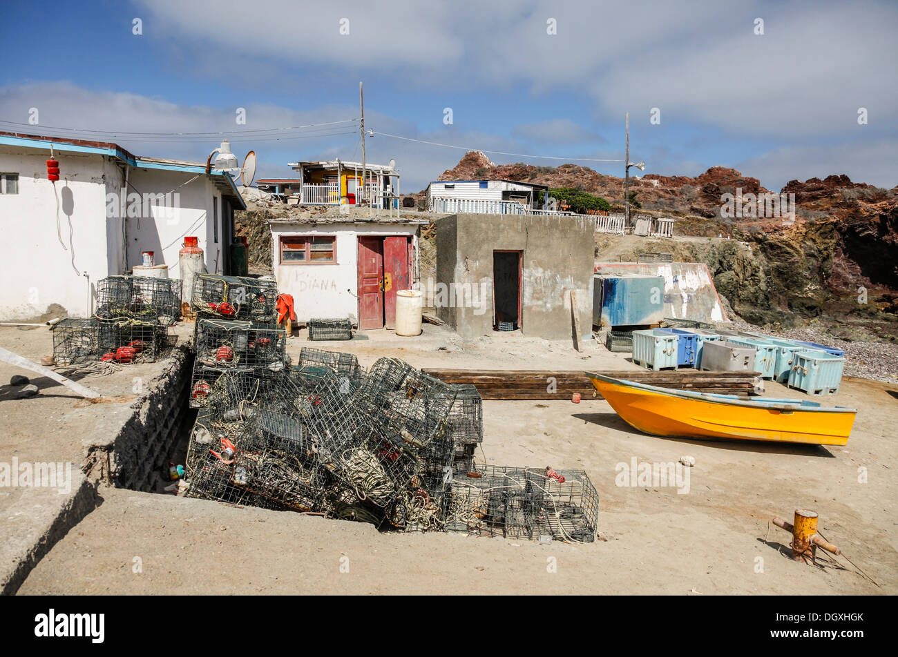 La stagionale / temporanea del villaggio di pesca; San Benito Oeste, una delle isole San Benitos, Baja California Norte, Messico Foto Stock