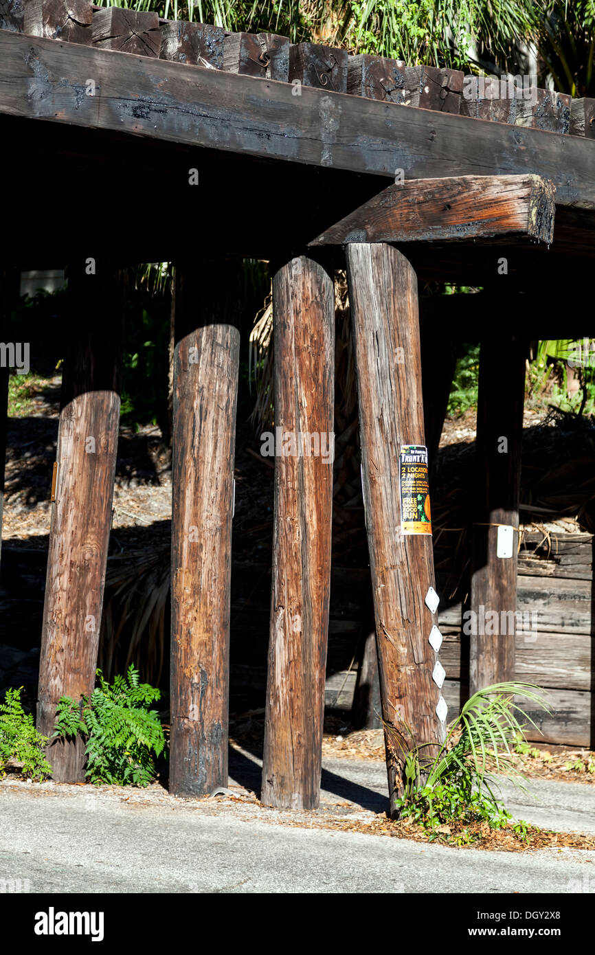 Antique vintage railroad traliccio ferroviario ponte costruito con legno duro. Foto Stock