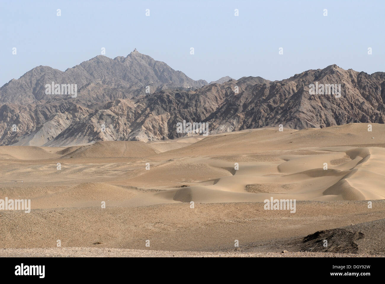 Le dune di sabbia del deserto dei Gobi, Silk Road, Dunhuang, Gansu, Cina e Asia Foto Stock