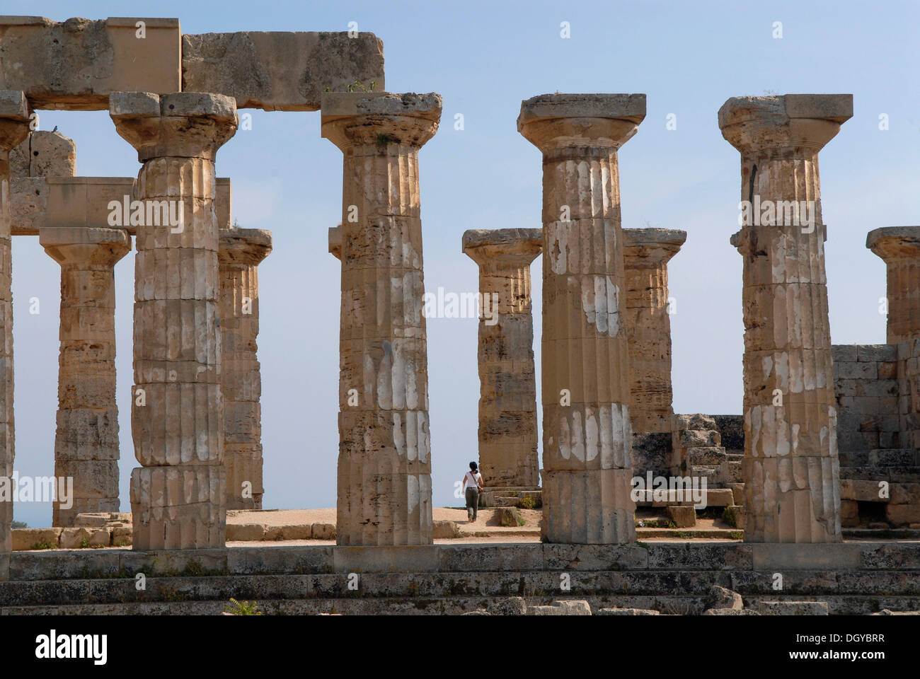 Tempel e o tempio di Hera, Selinunte, Sicilia, Italia, Europa Foto Stock