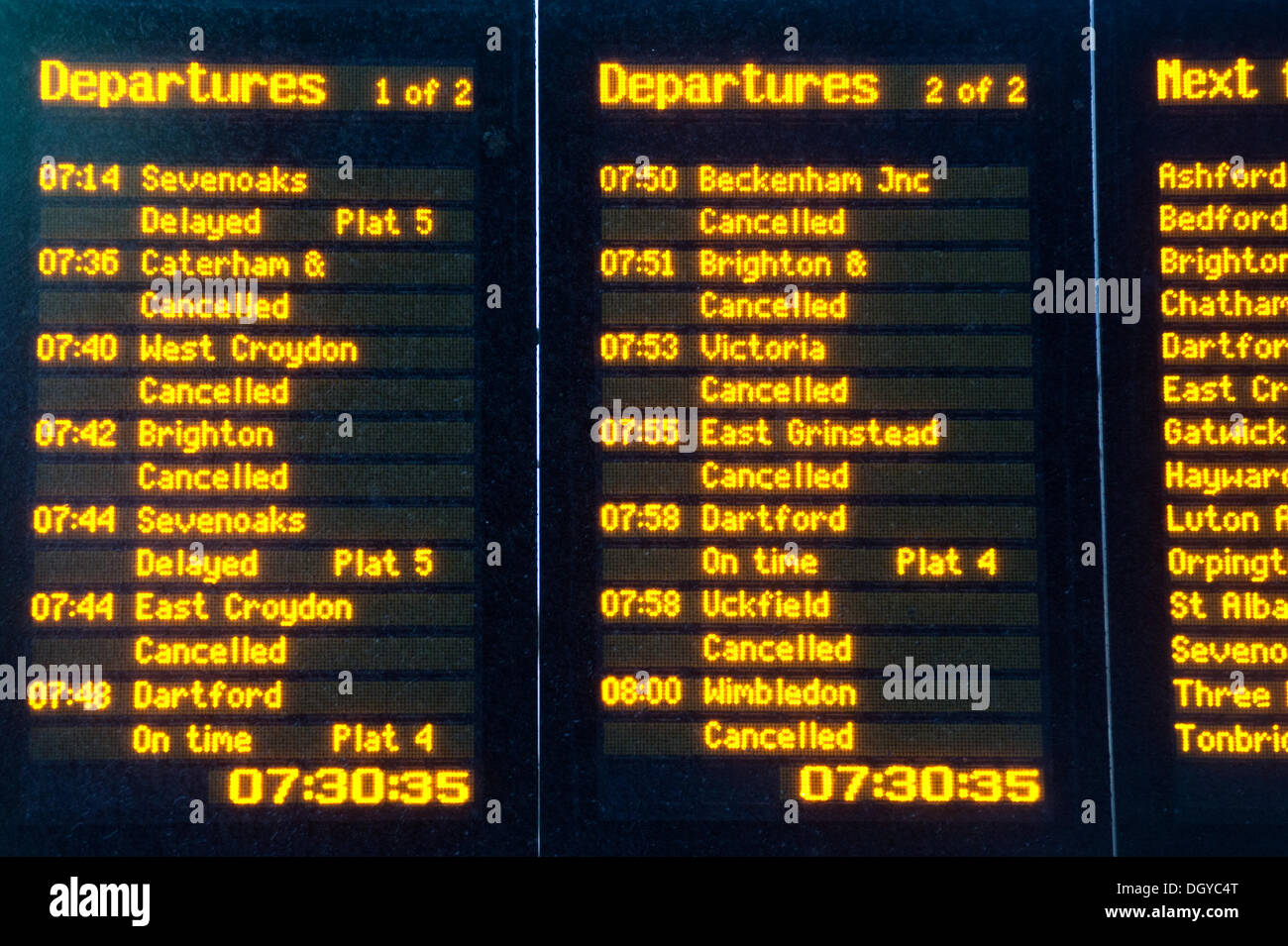 London, Regno Unito - 28 Ottobre 2013: annullato treni in London Bridge come la città è colpita dalla tempesta. La tempesta, denominato St Jude, ha portato la windiest meteo a colpire il Regno Unito dal 1987. Credito: Piero Cruciatti/Alamy Live News Foto Stock