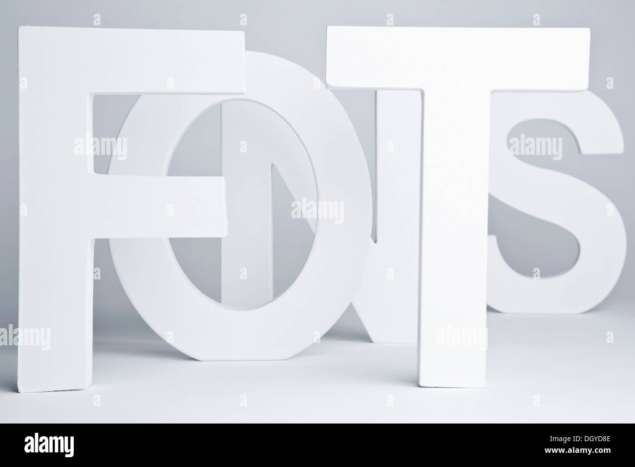 Block Bianco lettere la compitazione dei font Foto Stock