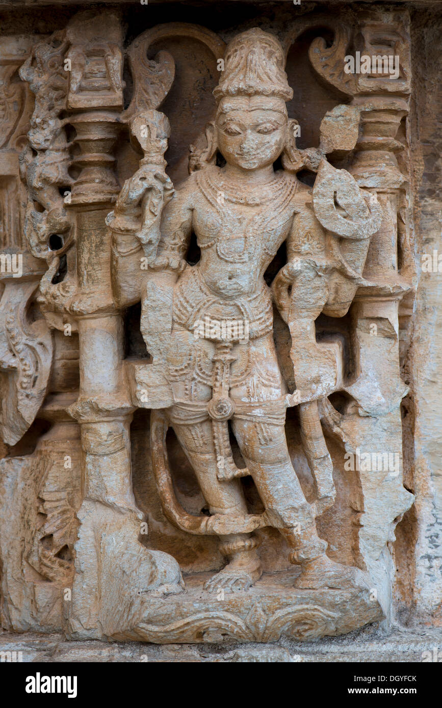 Maschio di scultura in pietra, Vijaya Stambha vittoria torre, Chittorgarh Fort, Chittorgarh, Rajasthan, India Foto Stock