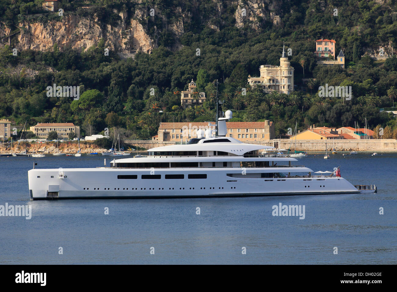 Vava II, un cruiser costruito da Pendennis Plus, precedentemente Devenport Yachts, lunghezza: 96 m, costruito nel 2012, di proprietà di Ernesto Bertarelli, Foto Stock