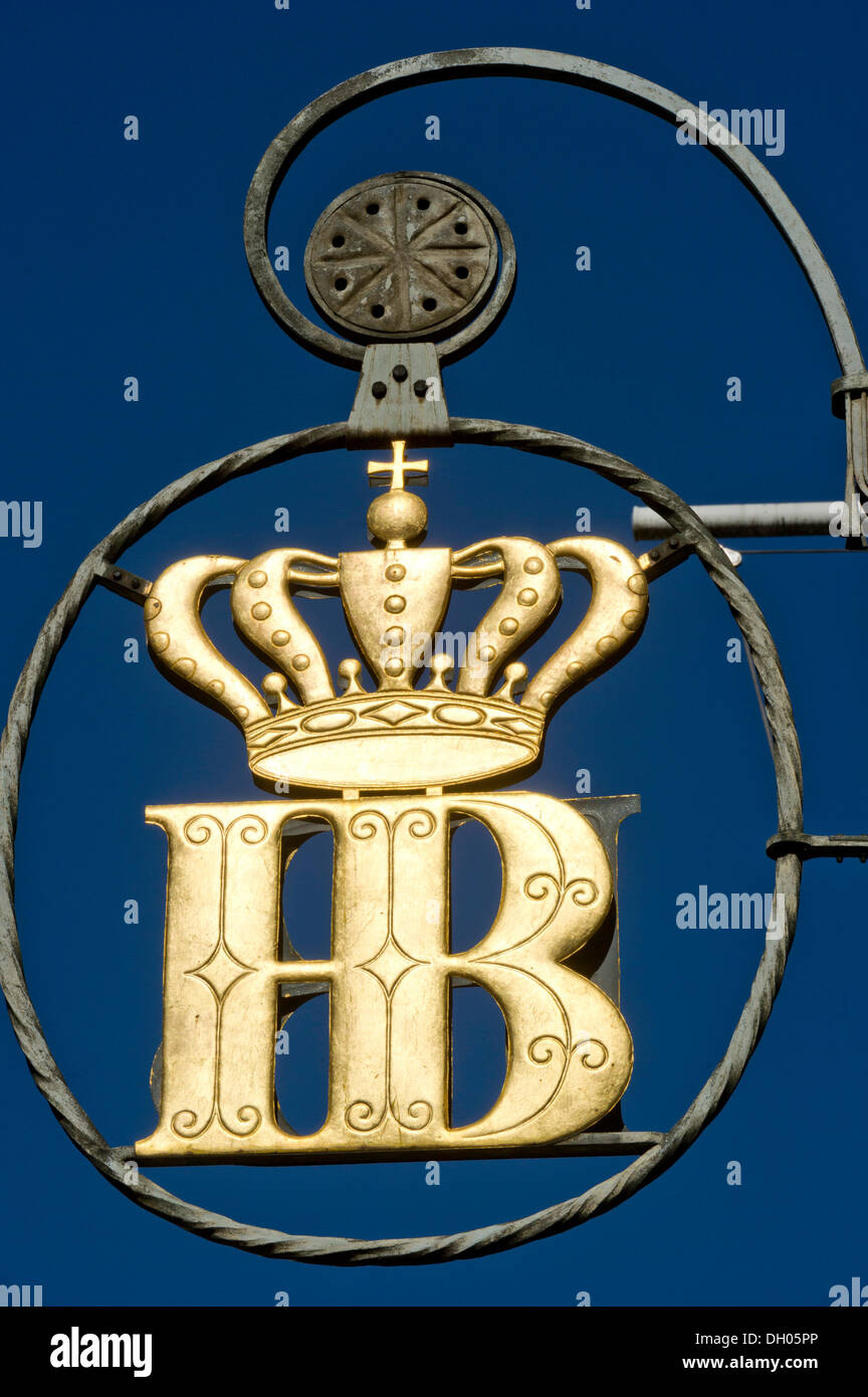 Ghisa cartello con il logo Hofbraeuhaus, Staatliches Hofbraeuhaus, ristorante sulla piazza Platzl, Monaco di Baviera, Baviera, Baviera Foto Stock