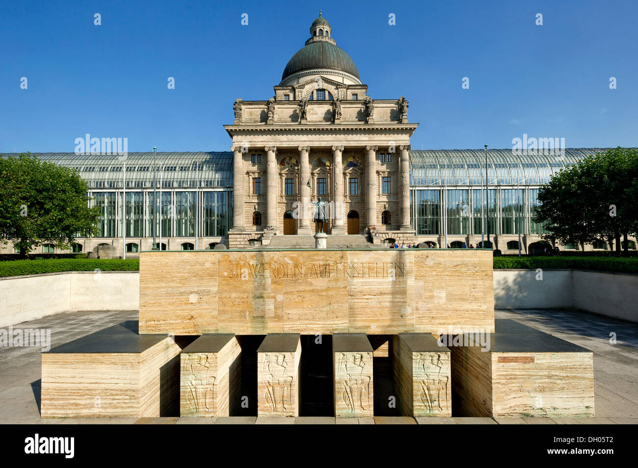 War Memorial, anno 1924, bavarese di cancelleria di Stato, ex Esercito Museo nell'Hofgarten o corte giardino, Monaco di Baviera, Baviera superiore Foto Stock