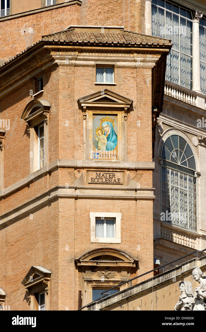 Il mosaico del Monastero Mater Ecclesiae all'interno della Città del Vaticano e Piazza San Pietro, Piazza San Pietro, lo Stato della Città del Vaticano, Italia Foto Stock