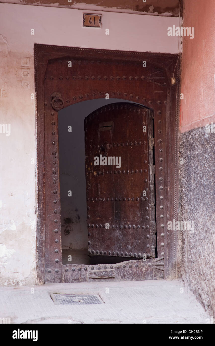 Aprire la porta di Marrakech home esterno Foto Stock