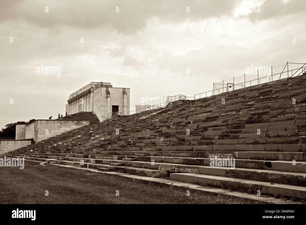 Campo Zeppelin tribuna, partito nazista Rally motivi, Norimberga, Germania Foto Stock