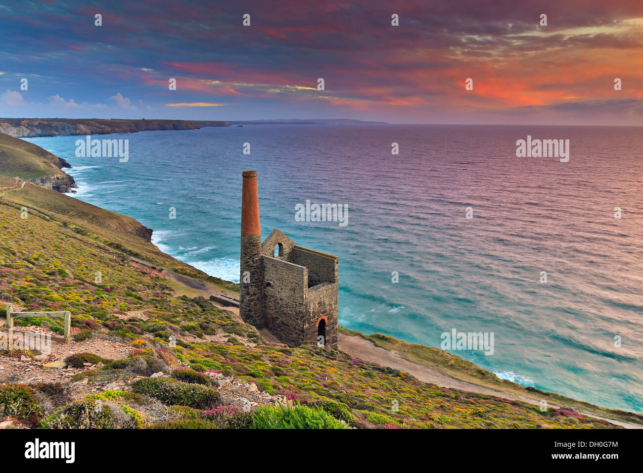 Wheal Coates; tramonto; St Agnes; Cornovaglia; Regno Unito Foto Stock