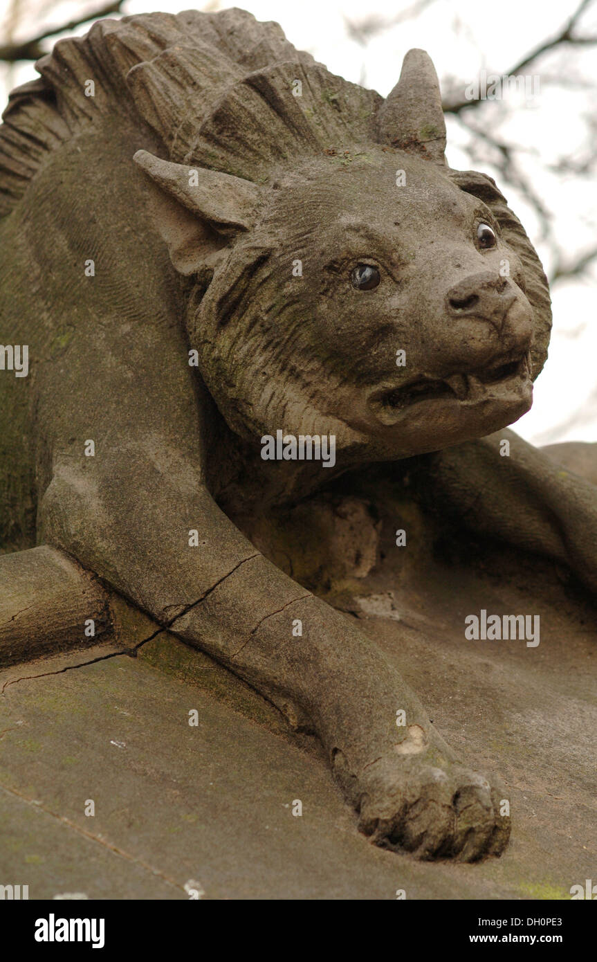 Il Castello di Cardiff animali del muro è stato progettato da William Burges nel 1866 ma costruite fino al 1890, prima del rinnovo di un416 Iena Foto Stock