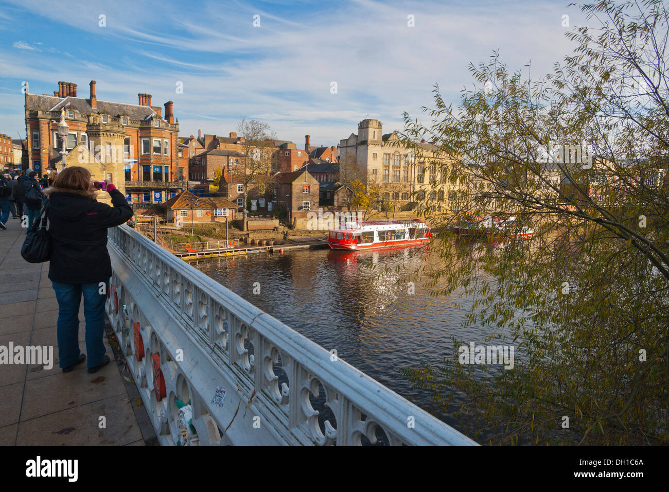 Lendal bridge, i colori autunnali, York, Yorkshire, Inghilterra Foto Stock