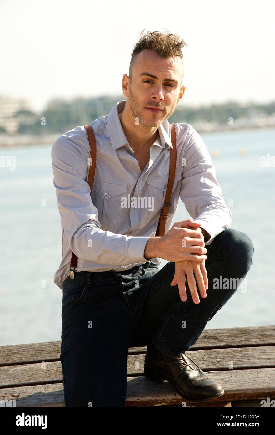 Città di Cannes: israeliana cantautrice Asaf Avidan frequentando il MIDEM festival di musica su 2013/01/26 Foto Stock