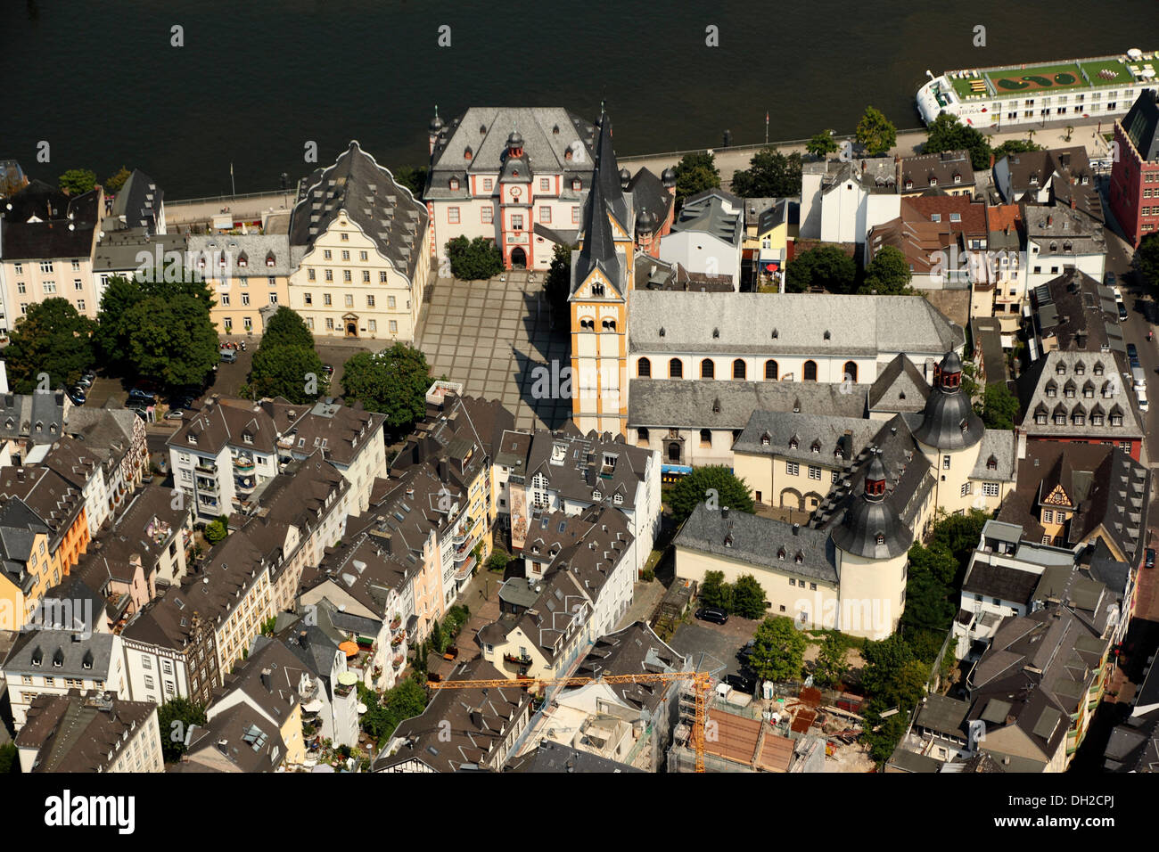 Vista aerea, quartiere storico di Coblenza con Florinsmarkt piazza e chiesa Florinskirche, Coblenza, Renania-Palatinato Foto Stock