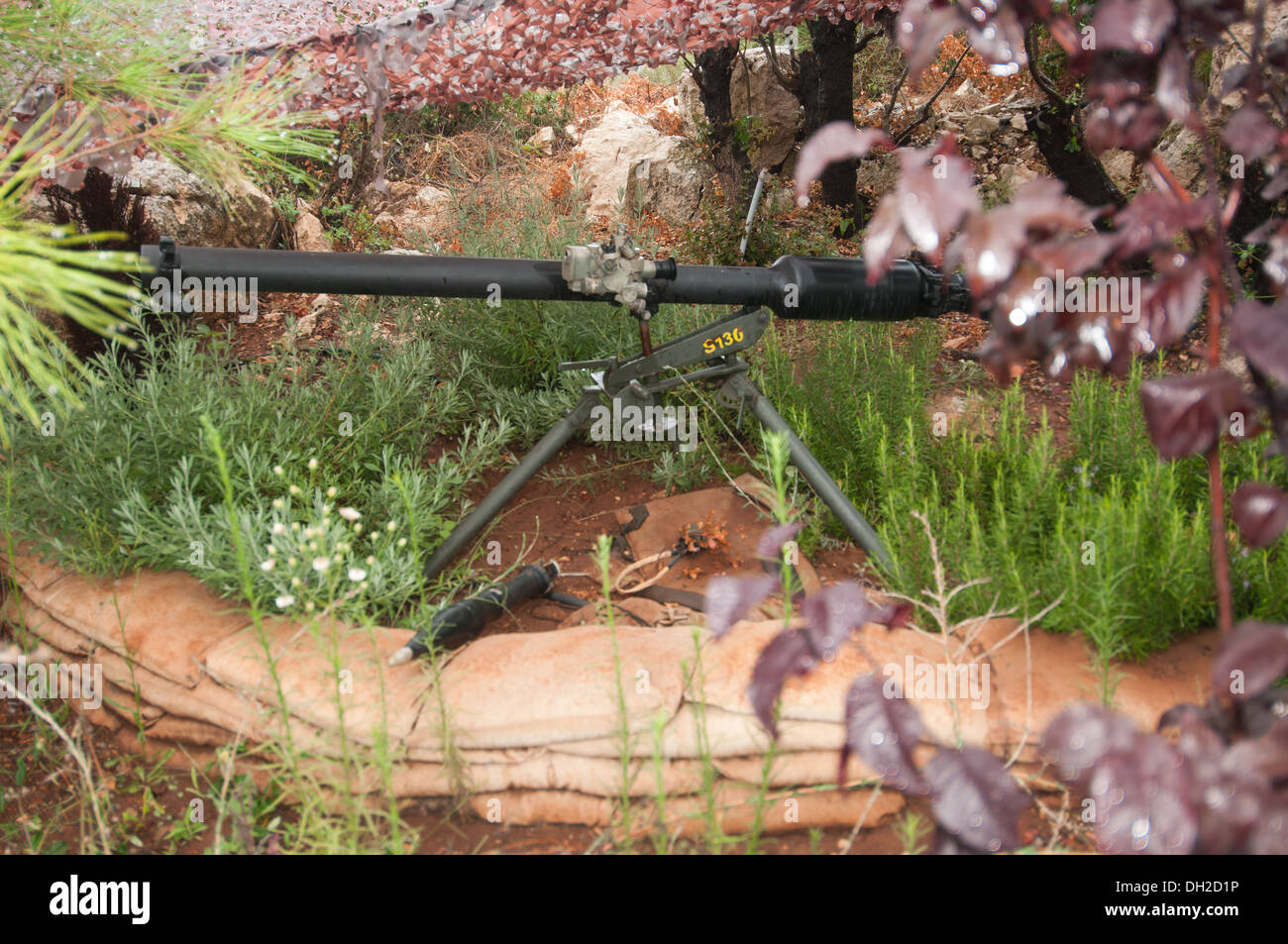 SPG-9 Kopye (lancia) è un russo montato su treppiede man-portatile, 73 millimetro calibro pistola recoilless sviluppato dall'Unione Sovietica Foto Stock