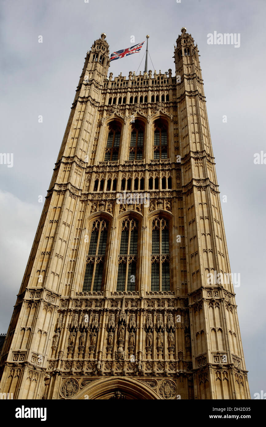 La torre del Palazzo del Parlamento, Londra, Inghilterra, Regno Unito, Europa Foto Stock