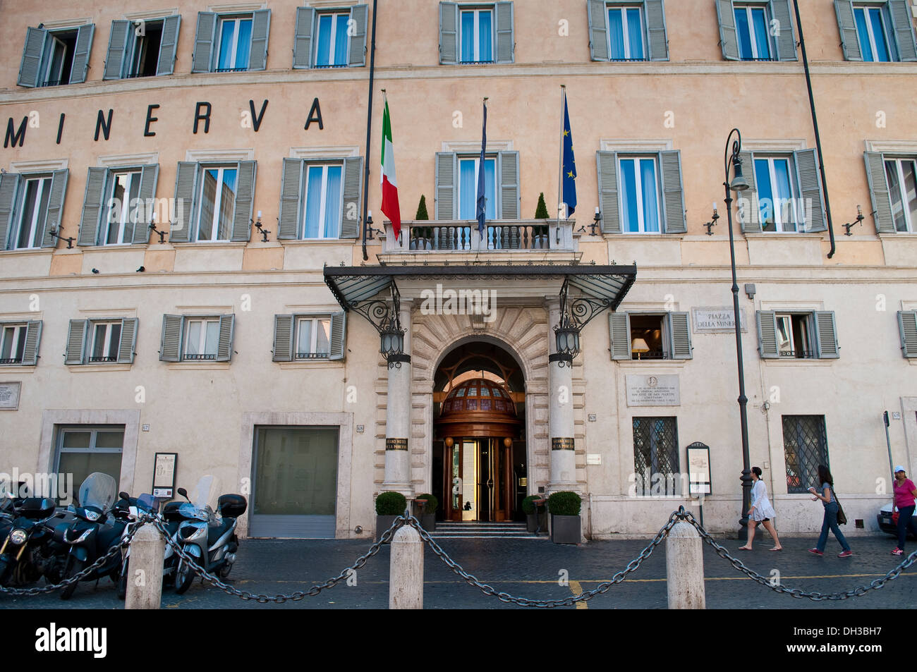 L'Hotel Minerva in Piazza della Minerva, Roma, Italia Foto Stock