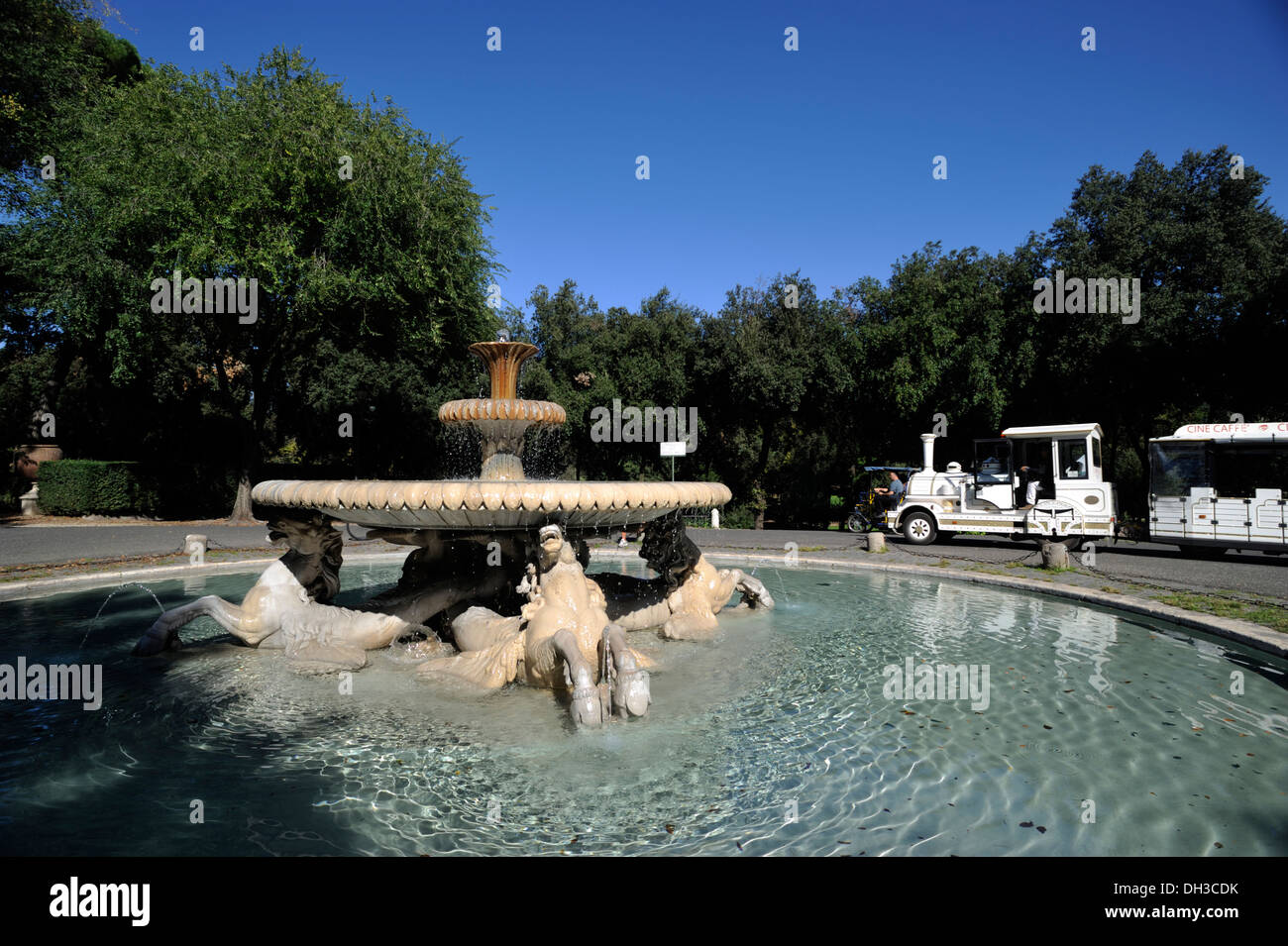Italia, Roma, Villa Borghese, Fontana dei cavalli Marini Foto Stock