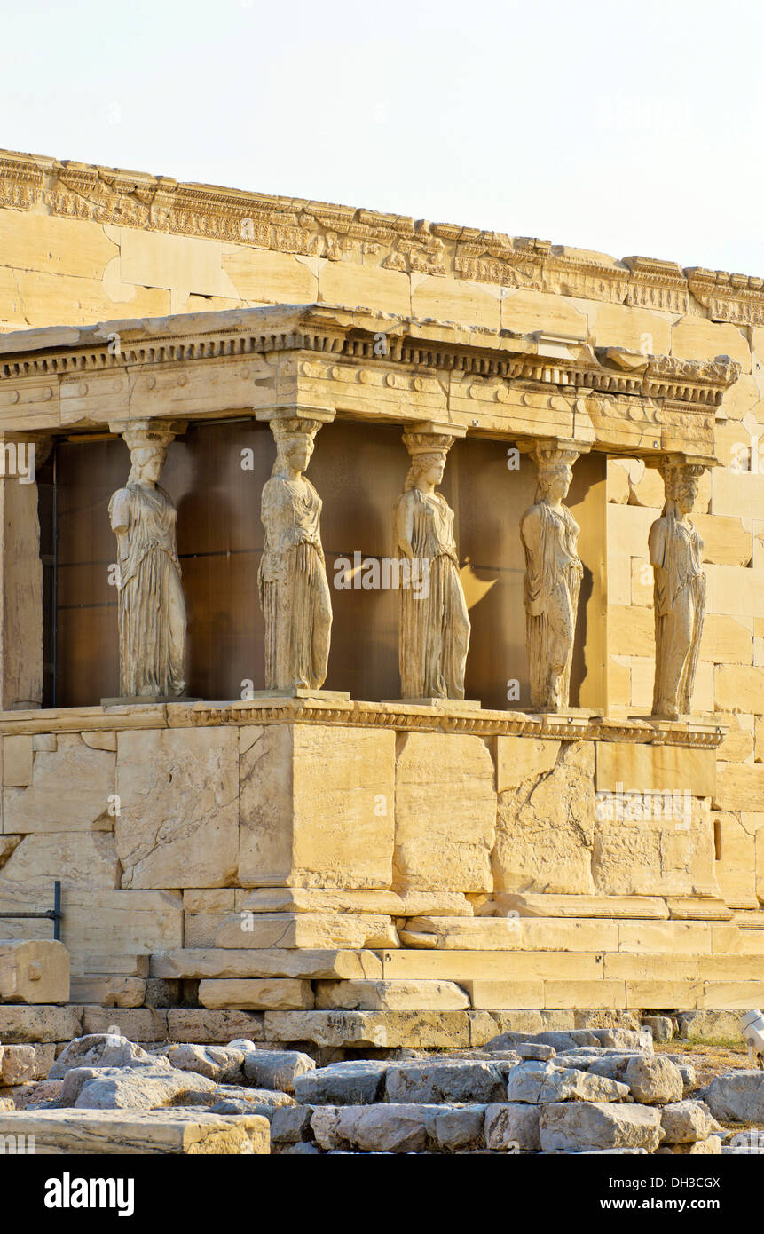 Portico meridionale dell'Eretteo tempio con le cariatidi, Acropoli di Atene, Grecia, Europa Foto Stock