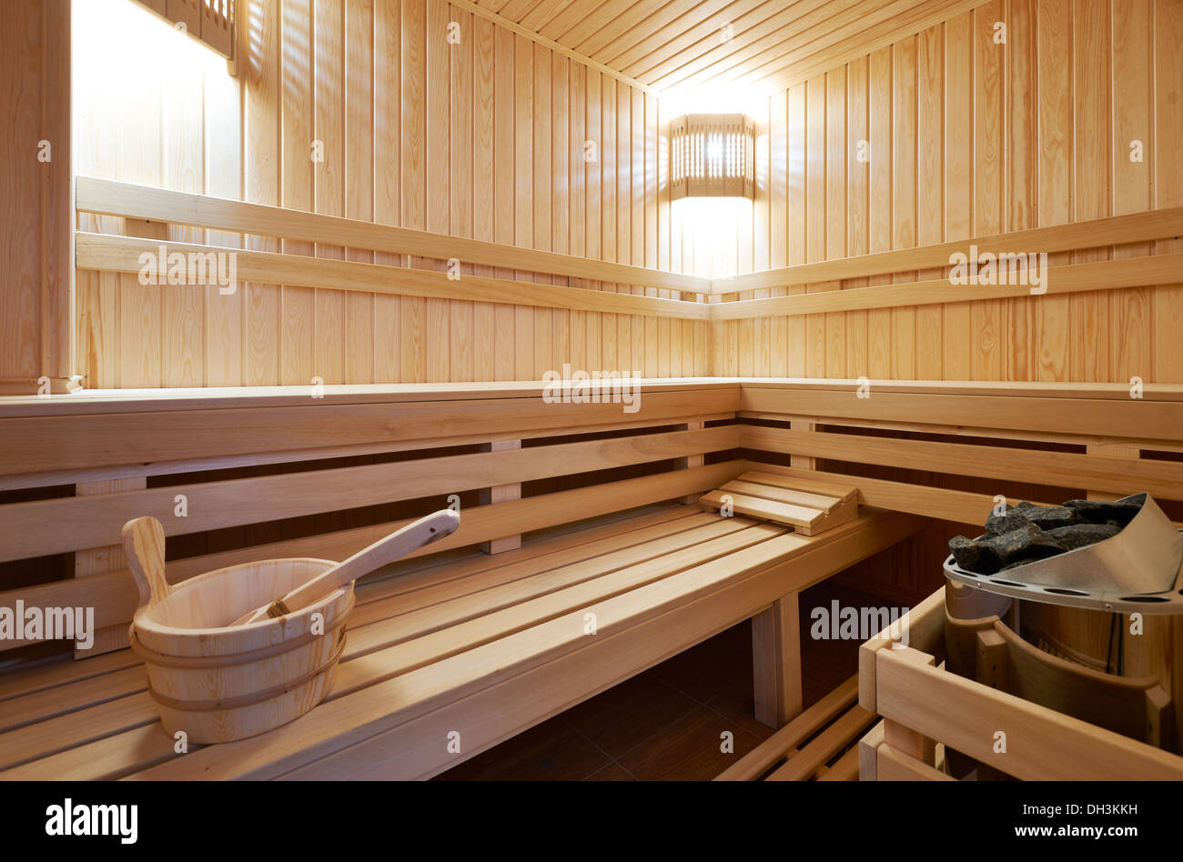 Nuovo Finlandia-stile classico sauna in legno Foto Stock