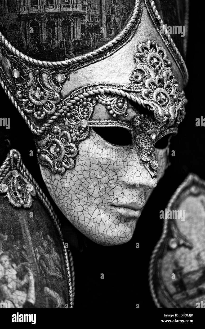 Immagine in bianco e nero, maschera veneziana, Venezia, Italia e Europa Foto Stock